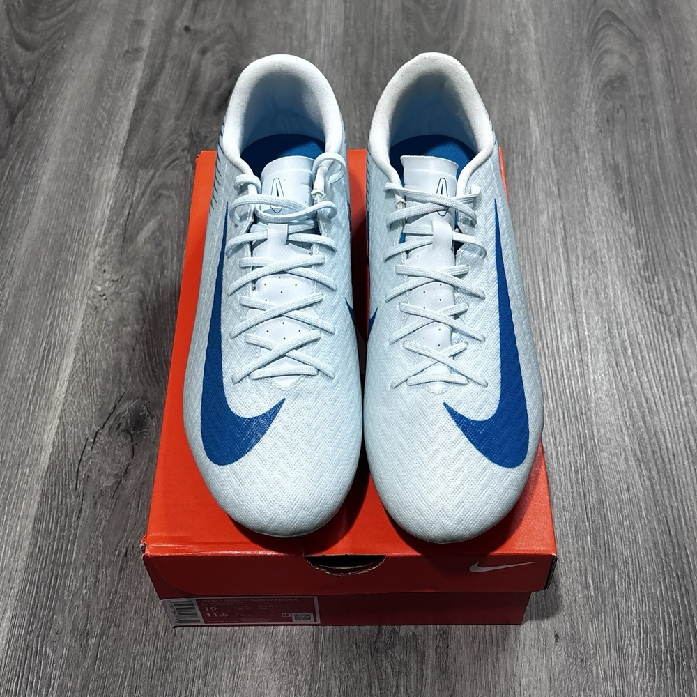 Nike Mercurial Vapor 16 Academy Size 10 Men US Boxed Soccer Cleats
